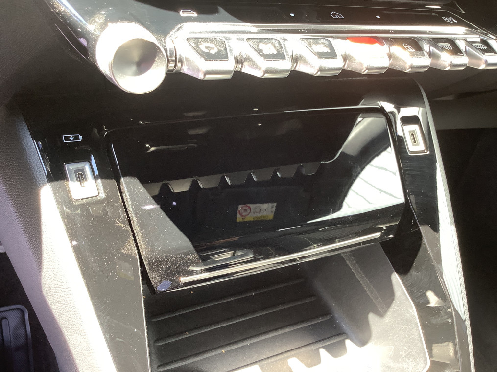 Peugeot 2008 — photo 21