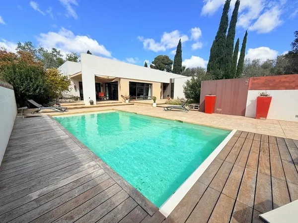 Maison 5 pièces 176 m²