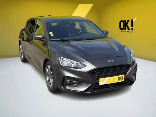 Ford Focus 2.0 150 st-line bva8 — photo 7