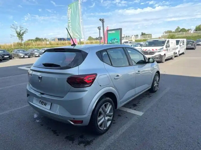 Dacia Sandero sce 65 — photo 6