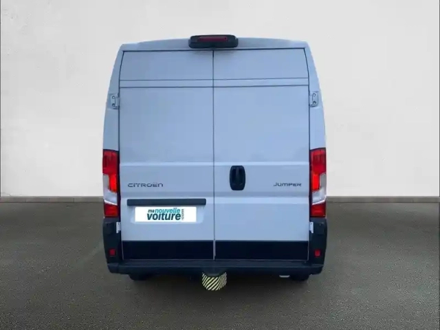 Citroën Jumper fourgon tole 33 l2h2 140 s&amp;s bvm6 — photo 5