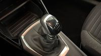 Peugeot 208 1.2 PureTech 100ch S&S Active — photo 29