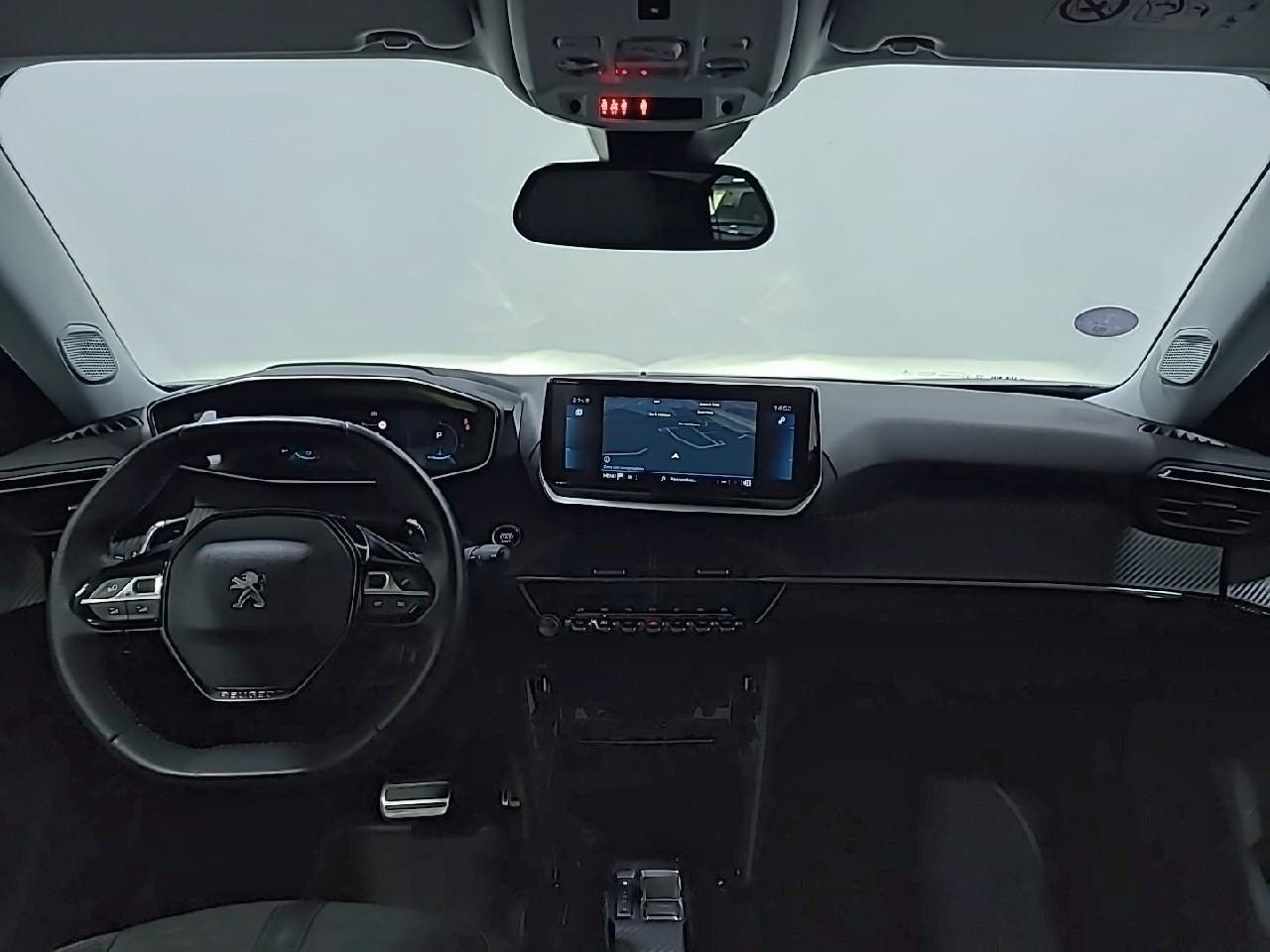 Peugeot 2008 puretech 130 s&s eat8 roadtrip — photo 12