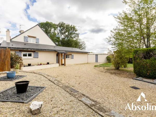 Propriété 7 pièces 214 m²