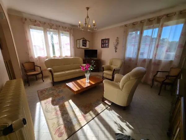 Maison 6 pièces 180 m²