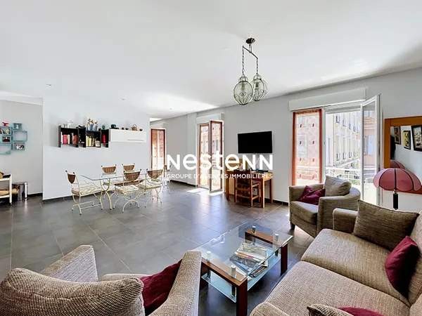 Immeuble à vendre à Vallauris - Opportunité d'investissement