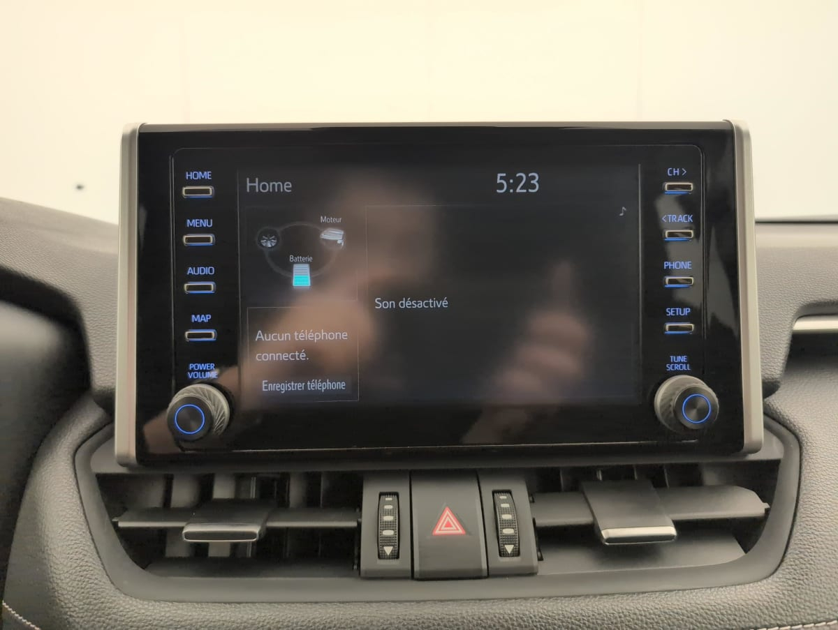 Toyota RAV 4 — photo 11