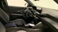 Peugeot 2008 1.2 Hybrid 145ch Allure e-DCS6 — photo 15