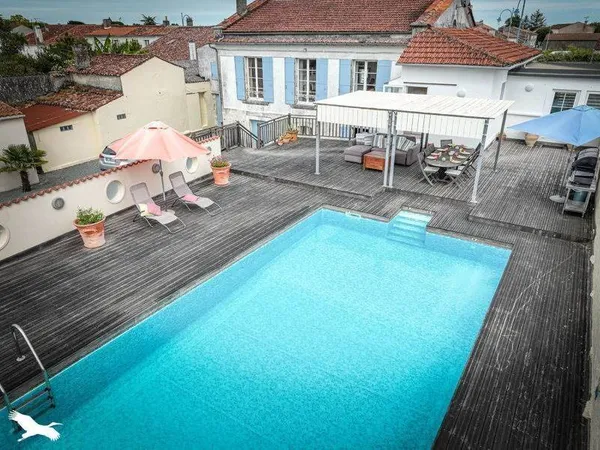 Maison 8 pièces 137 m²