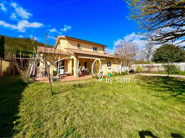 Maison familiale 4 chambres - secteur idéal !