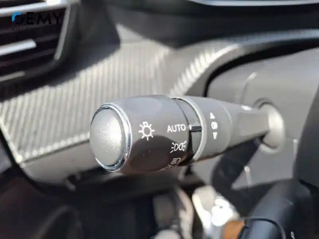 Peugeot 208 bluehdi 100 s&amp;s bvm6 — photo 16