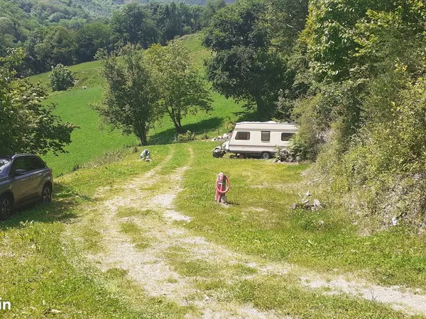Terrain à vendre constructible 6.000 m²