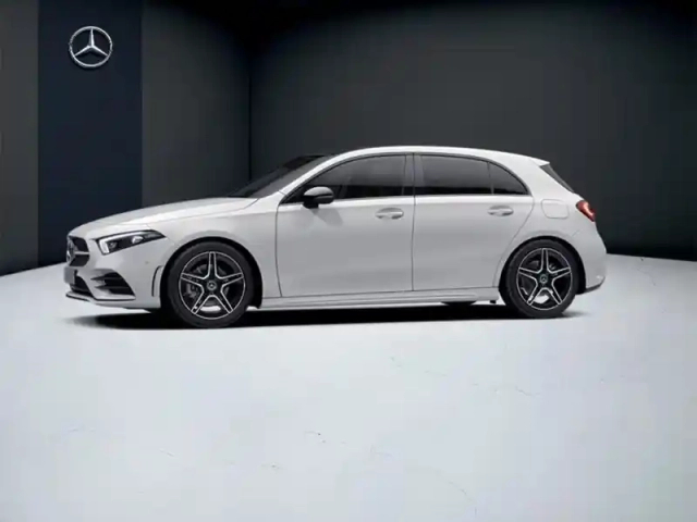 Mercedes Classe A 200 amg line — photo 23