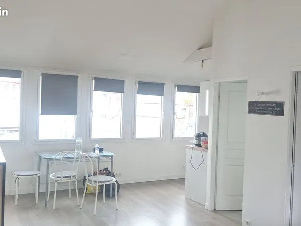 T3,55m2,100m PORT Vannes,2ch