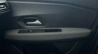 Dacia Jogger 1.0 ECO-G 100ch Expression 7 places — photo 29