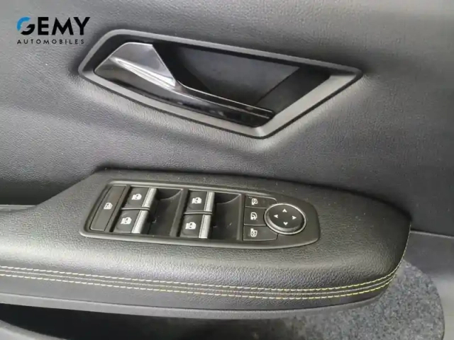 Renault Megane e-tech ev60 220 ch super charge — photo 38