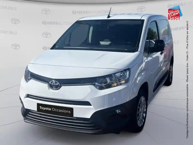 Toyota Proace city medium 100 d-4d dynamic rc22