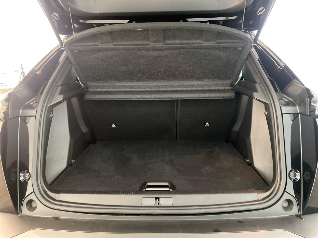 Peugeot 2008 hybrid 145 ch e-dcs6 allure — photo 6