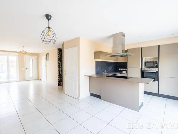 Maison 4 pièces 82 m²