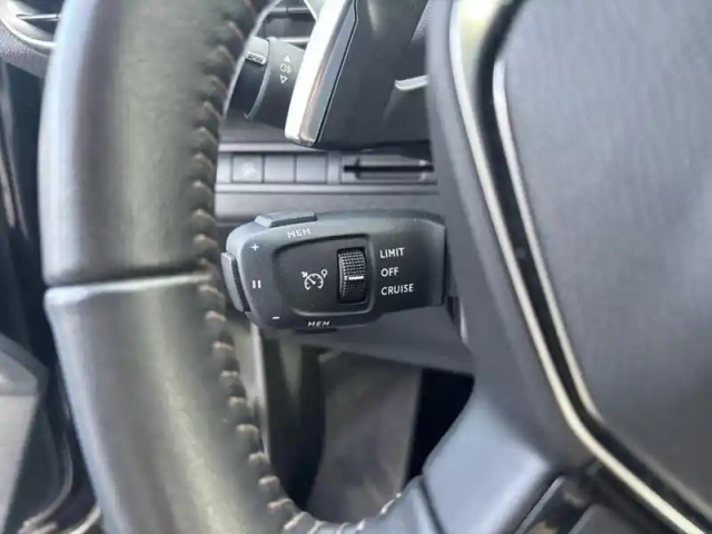 Peugeot 3008 bluehdi 130ch s&amp;s eat8 allure pack — photo 18