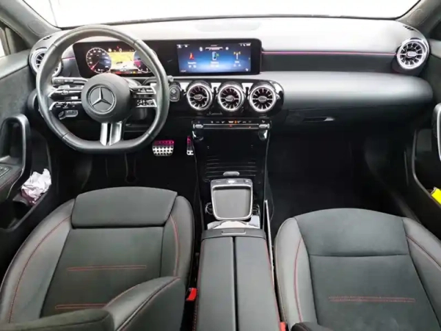 Mercedes Classe A 180 d amg line — photo 44