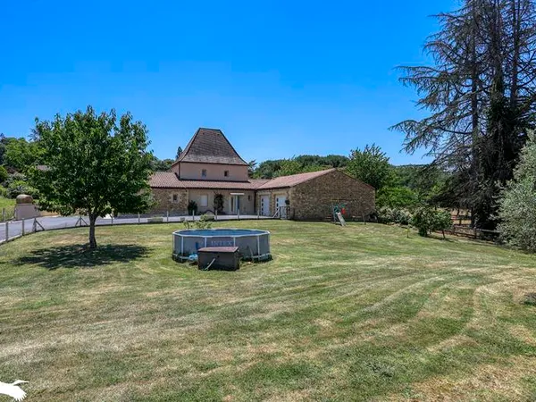 Contemporaine de 6 pièces principales