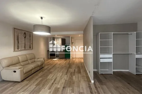Appartement 3 pièces 56 m²