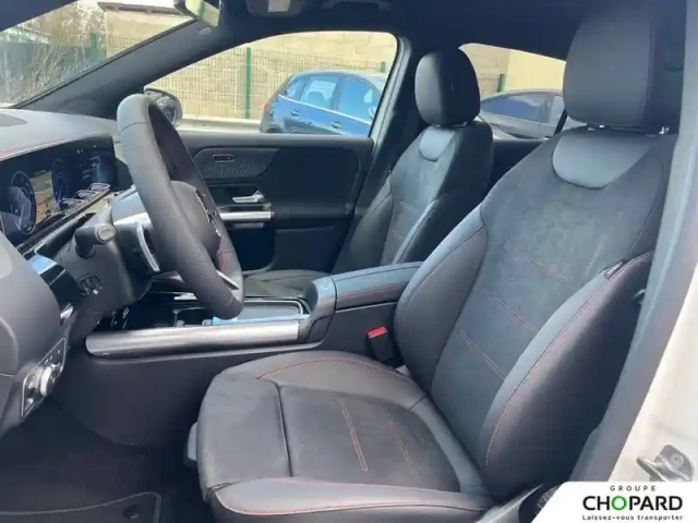 Mercedes Eqa 250+ — photo 40