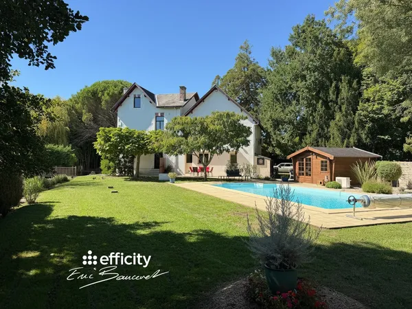 Maison 7 pièces 192 m²