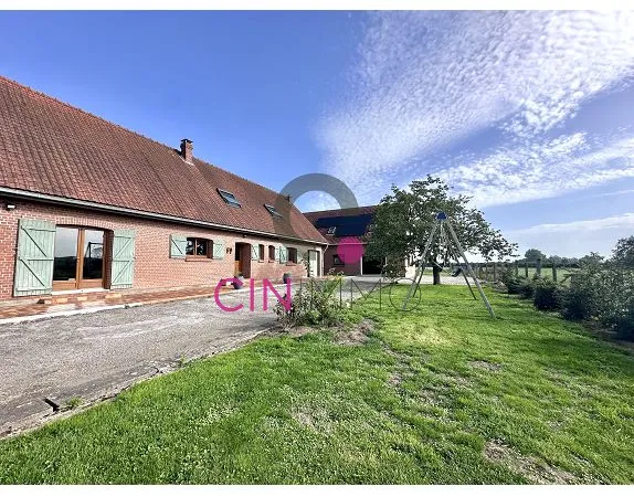 Maison 10 pièces 214 m²