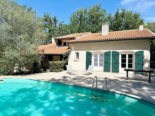 Maison 5 pièces 182 m²