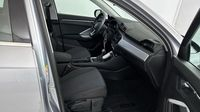 Audi Q3 35 TFSI 150ch Mild Hybrid Design S tronic 7 — photo 15