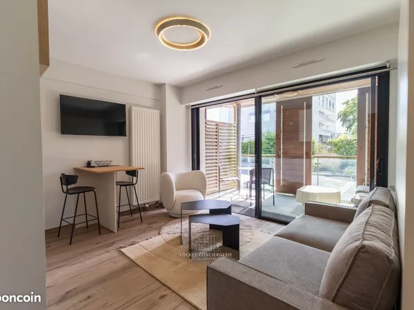 Studio élégant - terrasse & parking privé