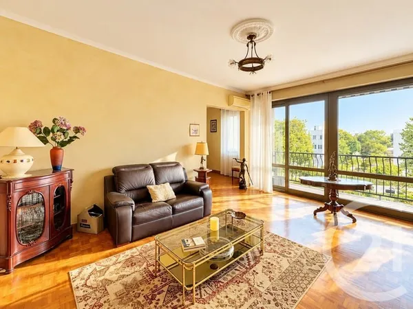 Appartement 4 pièces 100 m²