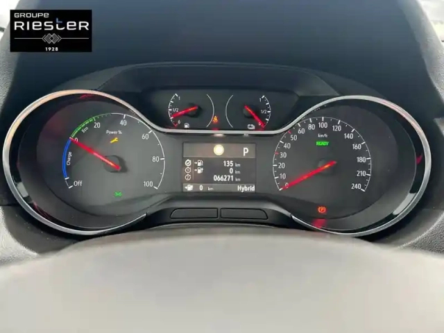 Opel Grandland X hybrid 225 ch bva8 — photo 10