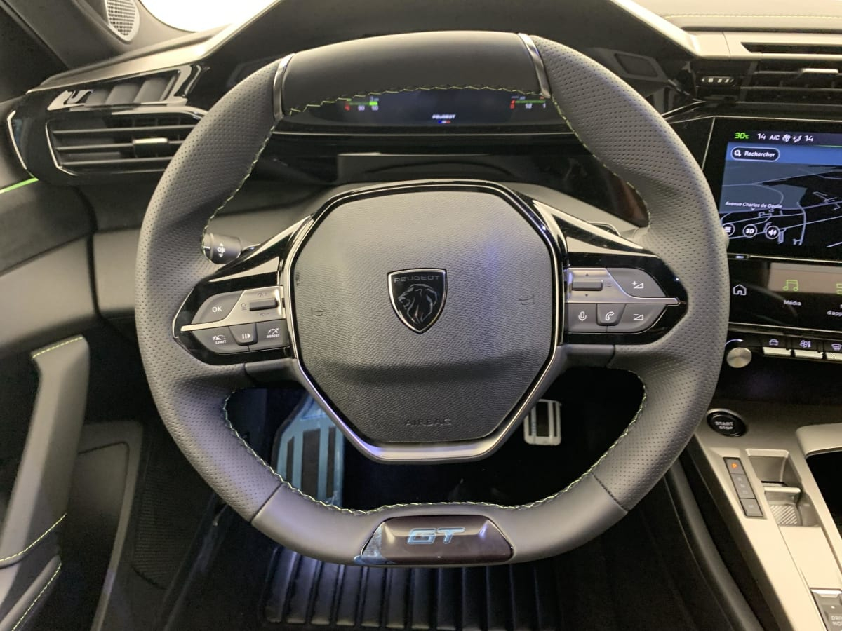 Peugeot 308 — photo 15