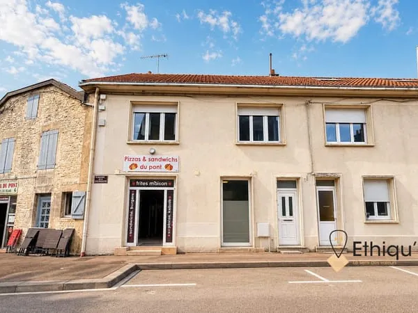 Immeuble de rapport à fort potentiel à 2min de la gare à Chau