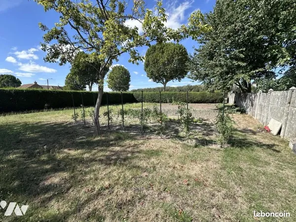 Terrain 696 m² DOUCHY LES MINES