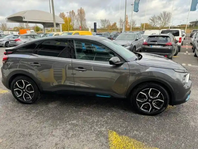 Citroën C4 e- 136 ch automatique — photo 74