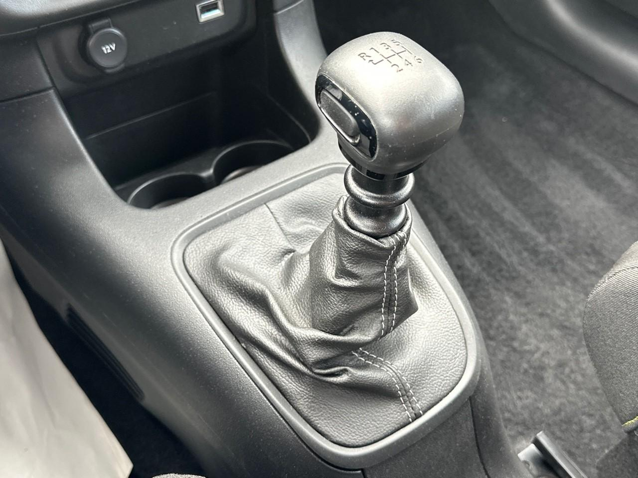 Citroën C3 bluehdi 100 bvm6 you — photo 27