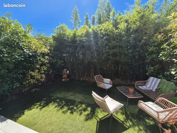 Appartement 3 pièces en rez-de-jardin avec garage