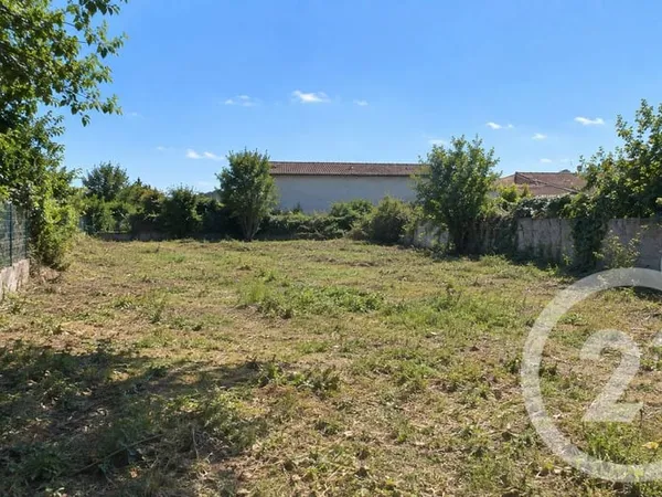 Terrain 387 m²