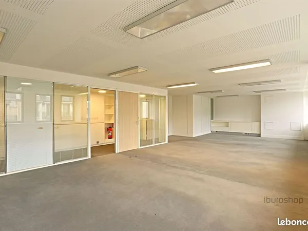 Bureaux 323 m² PARIS