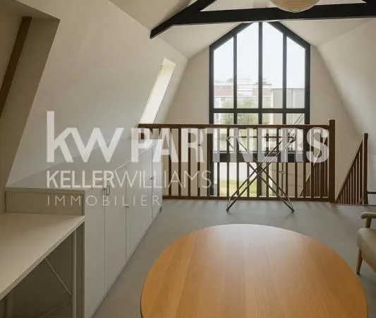 VENTE : loft de 4 pièces 105m m² aux Lilas