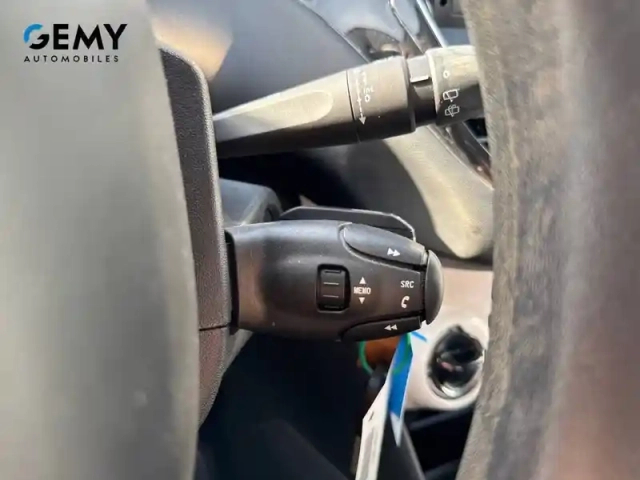 Peugeot 208 1.2 puretech 68ch bvm5 — photo 15