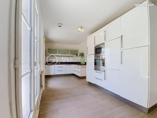 Maison 7 pièces 160 m²