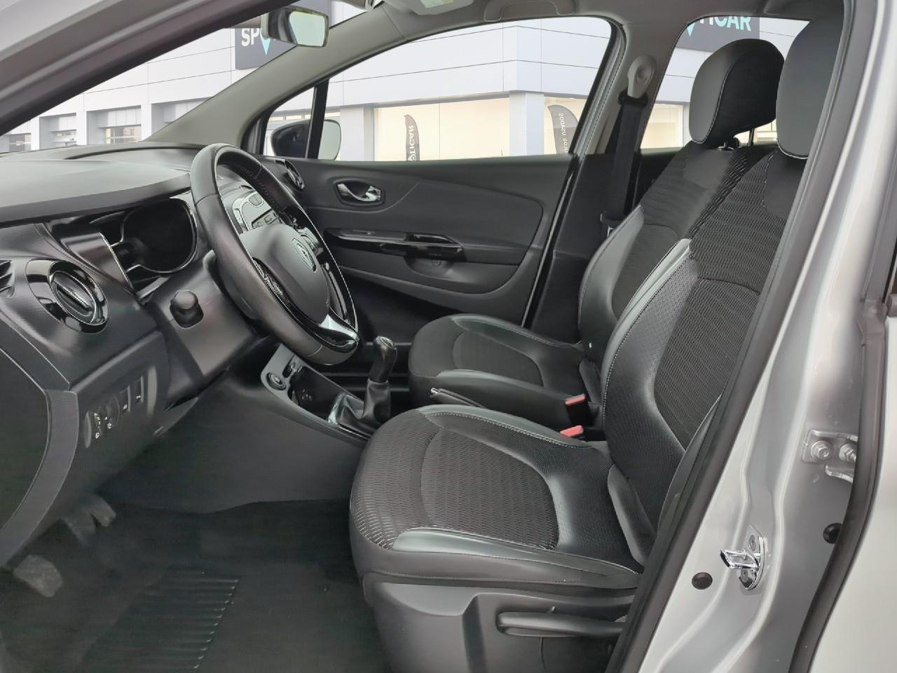 Renault Captur tce 90 energy e6 intens — photo 9