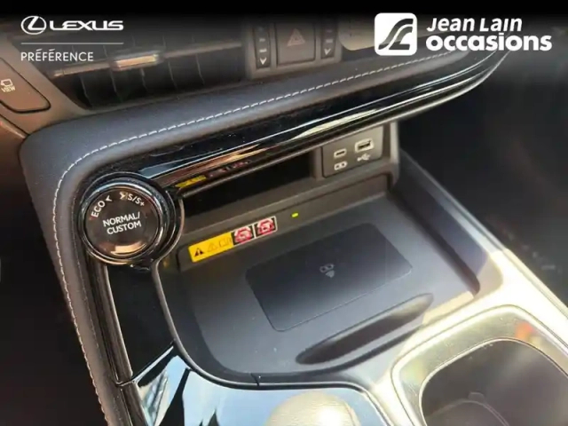 Lexus Nx 450h+ 4wd hybride rechargeable — photo 20