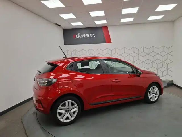 Renault Clio blue dci 100 ch gsr2 — photo 4