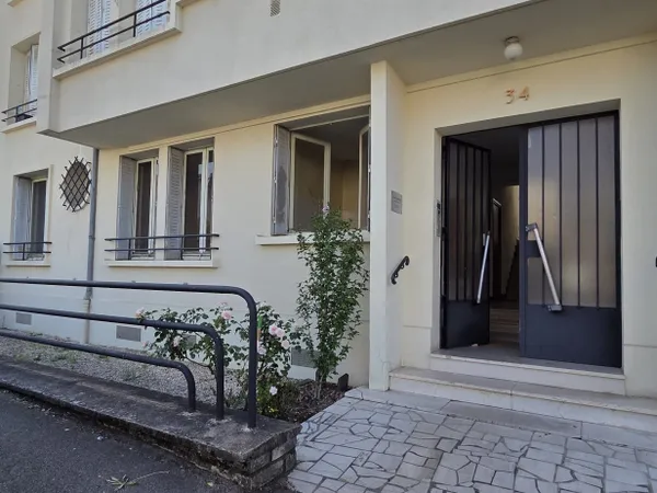 QUARTIER VICTOR HUGO - TYPE 2 AVEC CAVE ET GRENIER